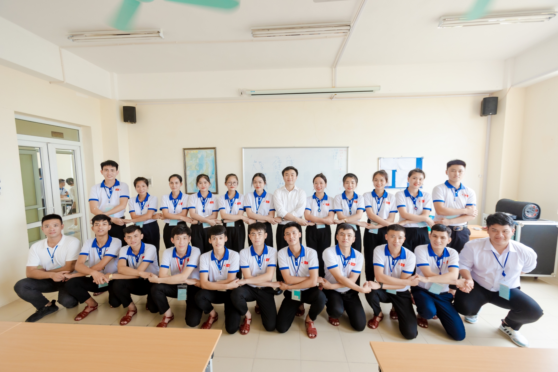 Tinh thần đoàn kết, sẻ chia và cùng tiến bộ
