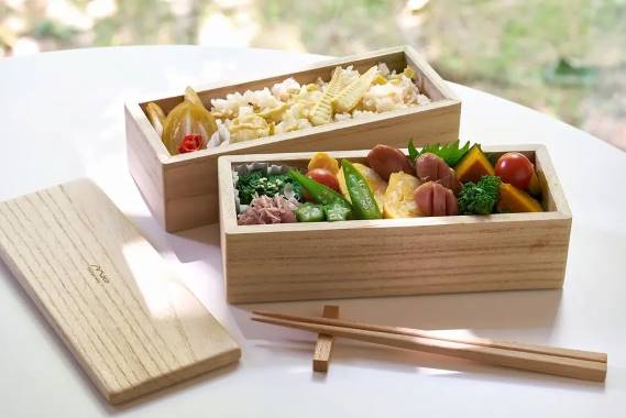 Đơn tuyển dụng 40 nam, nữ chế biến thực phẩm (cơm hộp, cơm nắm, bánh mì, mì sợi... trong nhà máy)