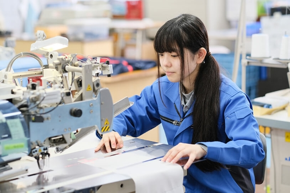 Đơn tuyển dụng 08 nữ từ 18 - 40 tuổi làm may mặc quần áo Nhật Bản