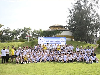 Chương trình dã ngoại Kết Nối Hành Trình Mới